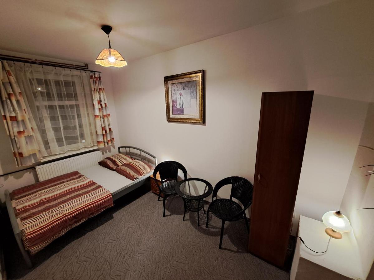 Wiking Apartment ชกลาร์สกา ปอเรมบา ภายนอก รูปภาพ