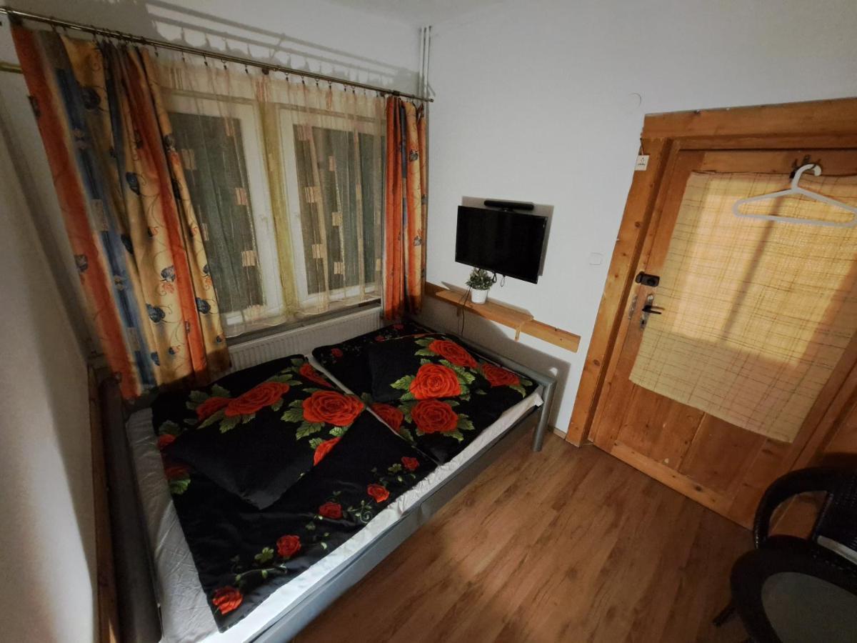 Wiking Apartment ชกลาร์สกา ปอเรมบา ภายนอก รูปภาพ