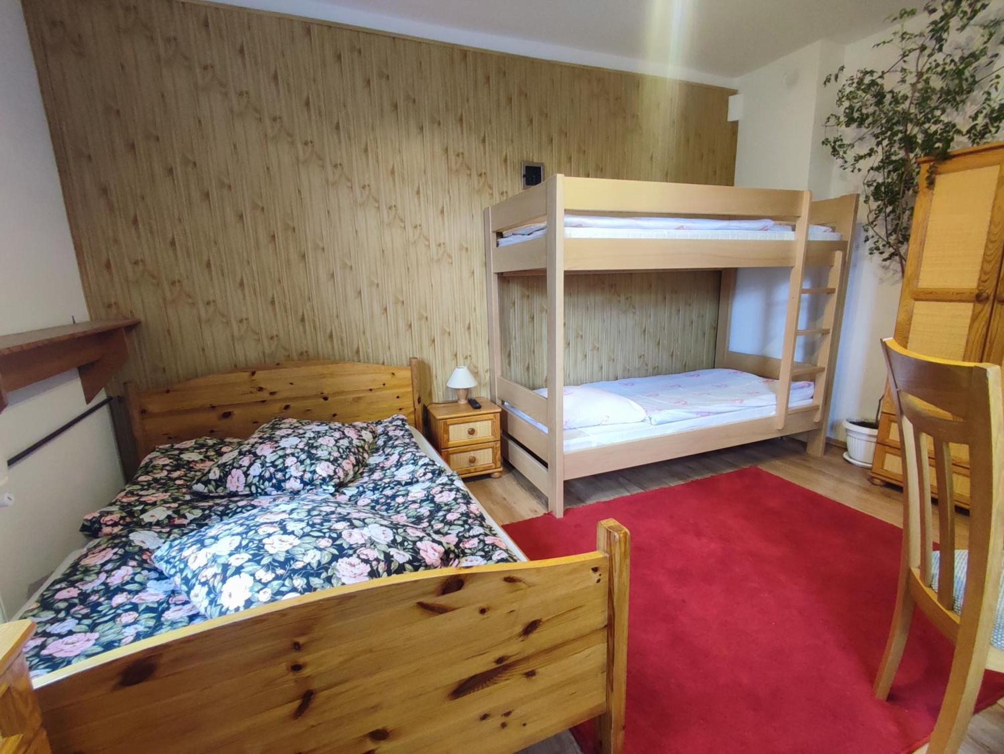 Wiking Apartment ชกลาร์สกา ปอเรมบา ภายนอก รูปภาพ